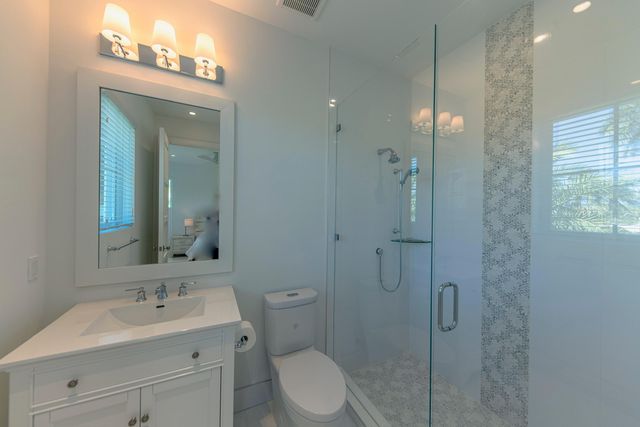 701 Flamingo Drive, Fort Lauderdale, FL 33301