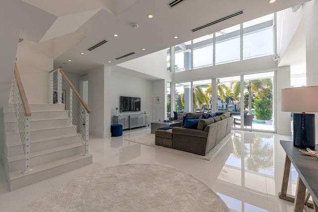 701 Flamingo Drive, Fort Lauderdale, FL 33301