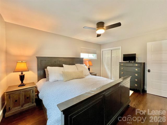 2637 Chesterfield Avenue A, Charlotte, NC 28205