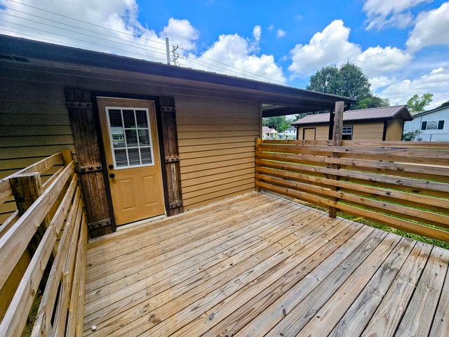 2051 Blythe Avenue SE, Cleveland, TN 37311