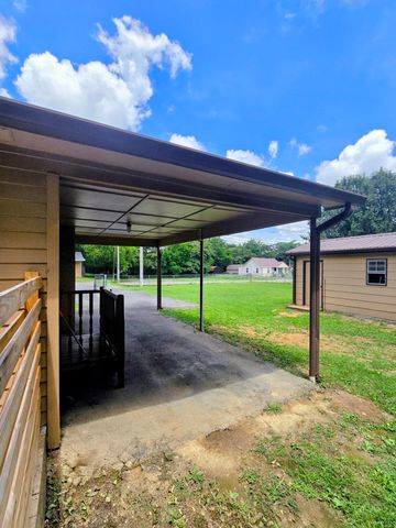 2051 Blythe Avenue SE, Cleveland, TN 37311