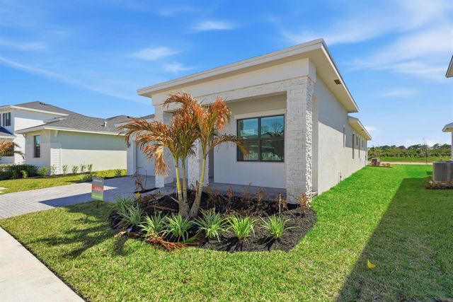 10724 NW Wilgrove Lane, Port St. Lucie, FL 34987