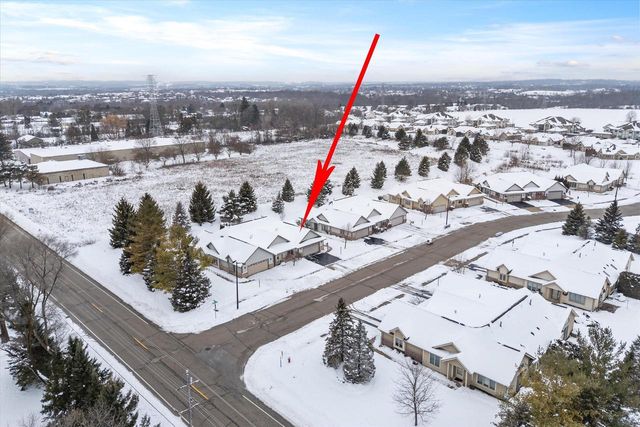 N160W18903 Oakland DRIVE, Jackson, WI 53037