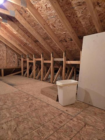 N160W18903 Oakland DRIVE, Jackson, WI 53037