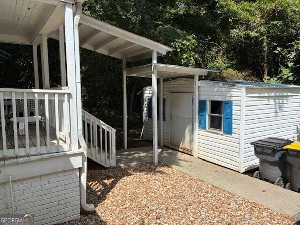570 Lanier Avenue E, Fayetteville, GA 30214 — photo 3