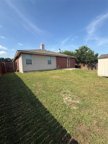 645 Granite Ridge Drive, Fort Worth, TX 76179