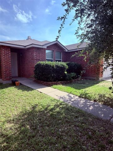 645 Granite Ridge Drive, Fort Worth, TX 76179