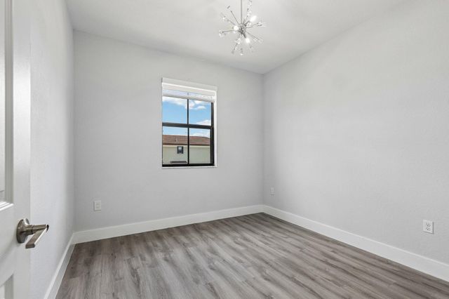 3567 W 110th Terrace, Hialeah, FL 33018