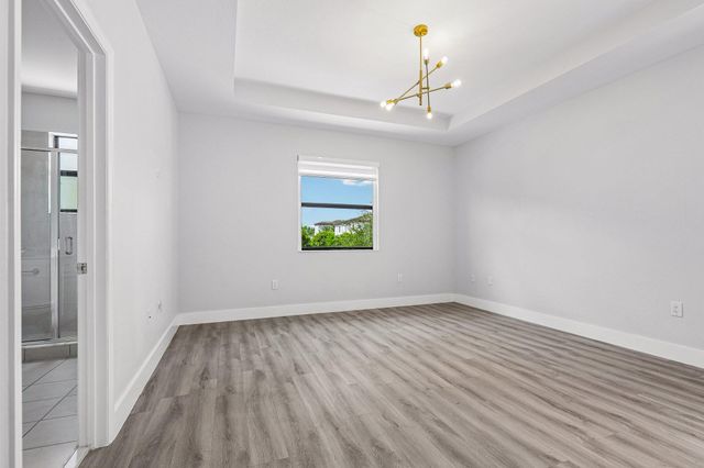 3567 W 110th Terrace, Hialeah, FL 33018