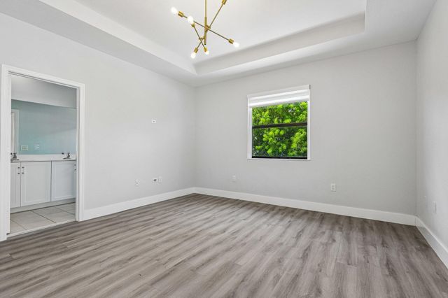 3567 W 110th Terrace, Hialeah, FL 33018