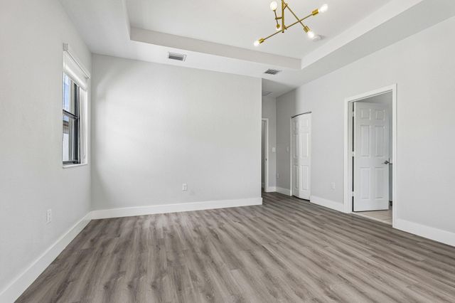 3567 W 110th Terrace, Hialeah, FL 33018