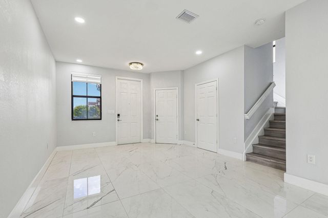 3567 W 110th Terrace, Hialeah, FL 33018