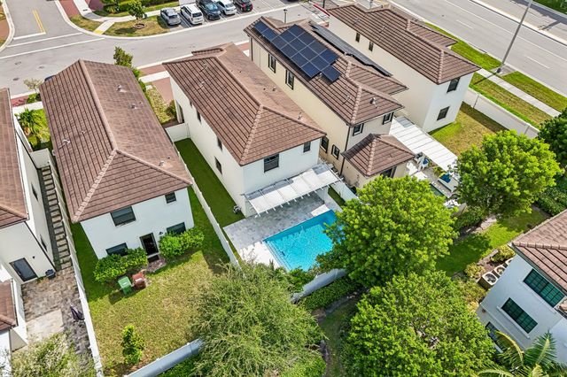 3567 W 110th Terrace, Hialeah, FL 33018