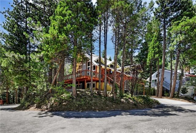 27427 Pinewood, Lake Arrowhead, CA 92352