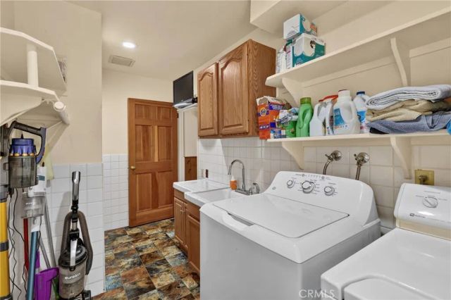 27427 Pinewood, Lake Arrowhead, CA 92352