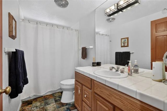 27427 Pinewood, Lake Arrowhead, CA 92352