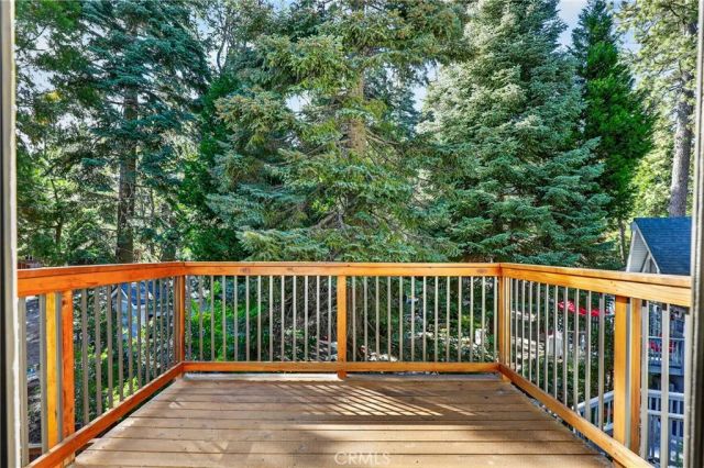 27427 Pinewood, Lake Arrowhead, CA 92352