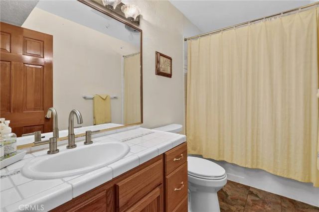 27427 Pinewood, Lake Arrowhead, CA 92352