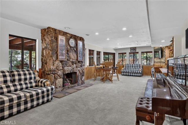27427 Pinewood, Lake Arrowhead, CA 92352