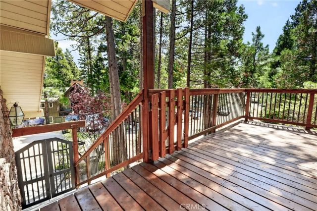 27427 Pinewood, Lake Arrowhead, CA 92352