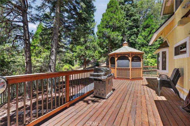 27427 Pinewood, Lake Arrowhead, CA 92352