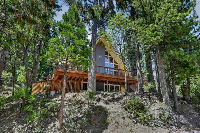27427 Pinewood, Lake Arrowhead, CA 92352