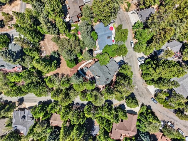 27427 Pinewood, Lake Arrowhead, CA 92352