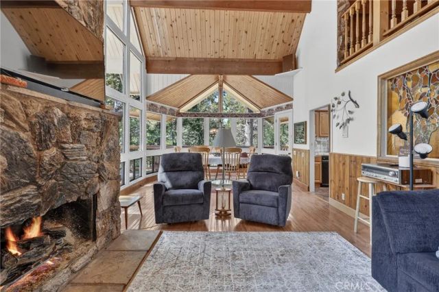 27427 Pinewood, Lake Arrowhead, CA 92352