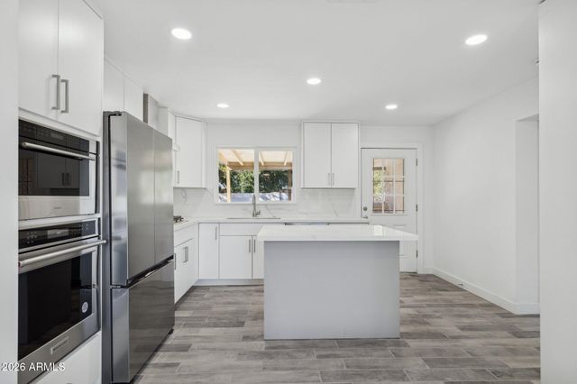 4144 N 36TH Street N, Phoenix, AZ 85018