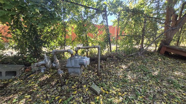 2838 Cherrywood Avenue, Dallas, TX 75235