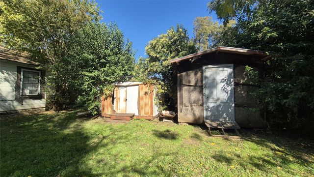 2838 Cherrywood Avenue, Dallas, TX 75235