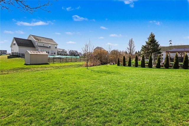 1024 Hard Rock Road, Webster, NY 14580