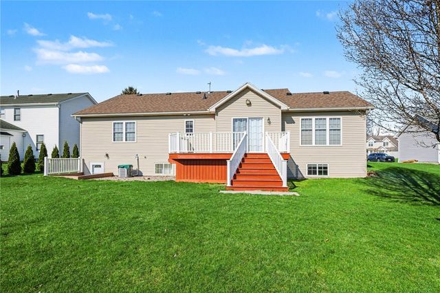 1024 Hard Rock Road, Webster, NY 14580