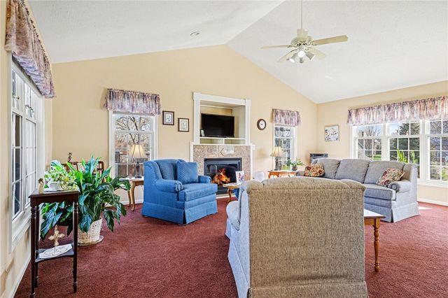 1024 Hard Rock Road, Webster, NY 14580