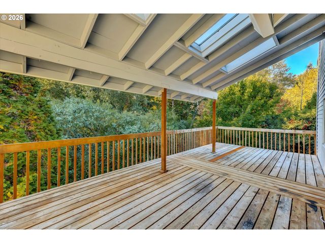 1629 Se ELLIOTT Ave, Gresham, OR 97080