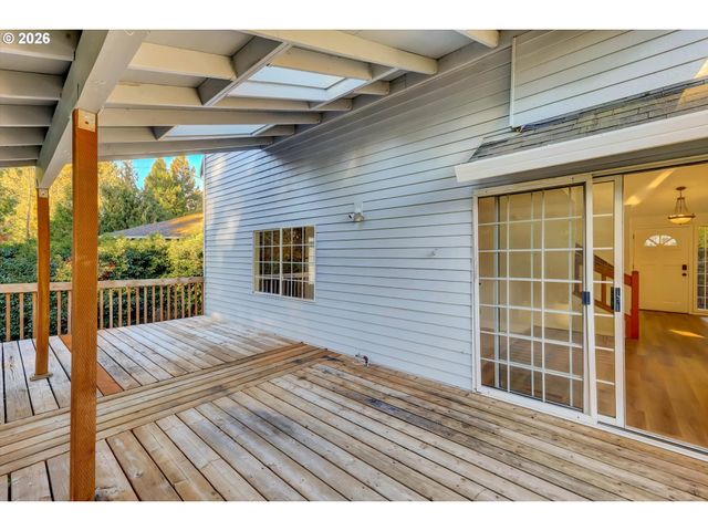 1629 Se ELLIOTT Ave, Gresham, OR 97080