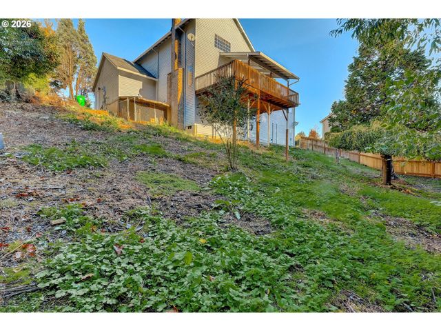 1629 Se ELLIOTT Ave, Gresham, OR 97080