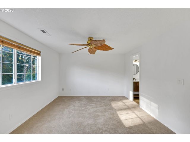 1629 Se ELLIOTT Ave, Gresham, OR 97080