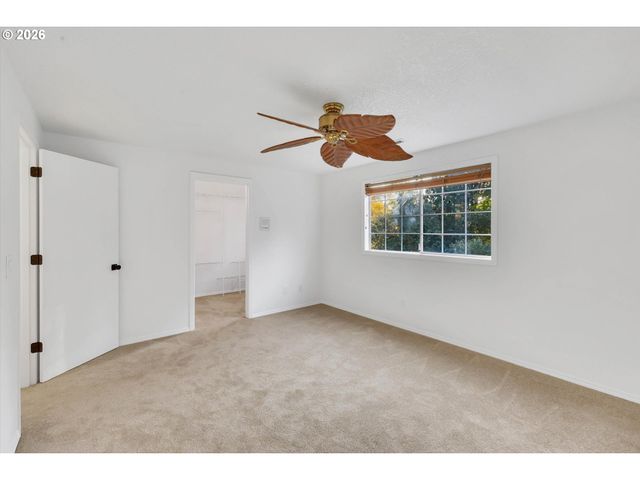 1629 Se ELLIOTT Ave, Gresham, OR 97080