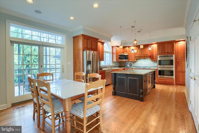 23 EMLYN LN, Mechanicsburg, PA 17055