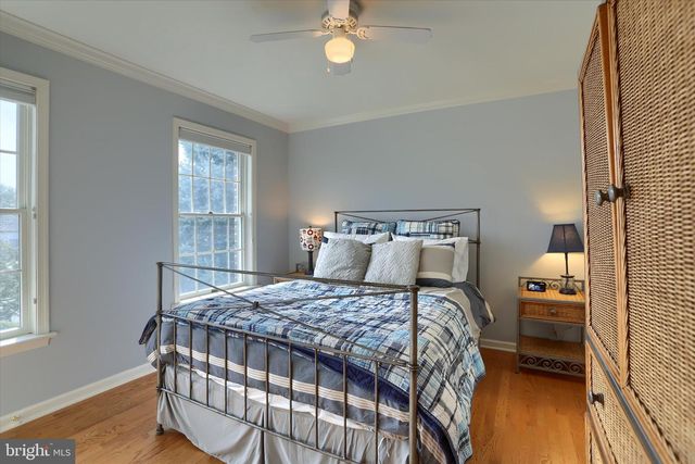 23 EMLYN LN, Mechanicsburg, PA 17055
