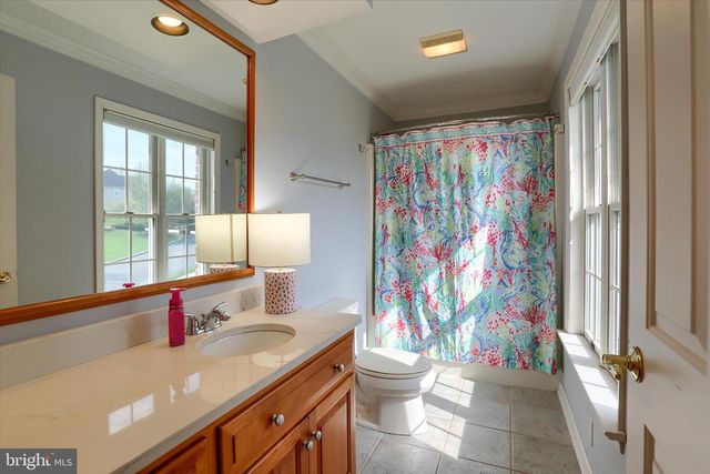 23 EMLYN LN, Mechanicsburg, PA 17055