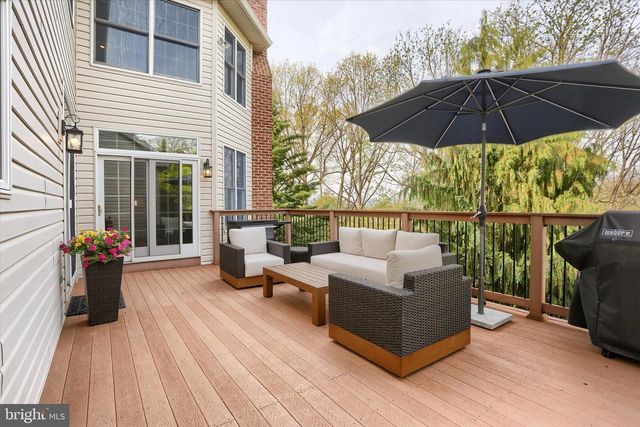 23 EMLYN LN, Mechanicsburg, PA 17055