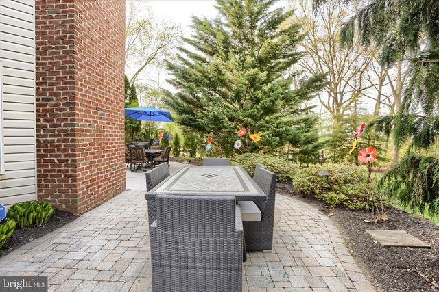 23 EMLYN LN, Mechanicsburg, PA 17055