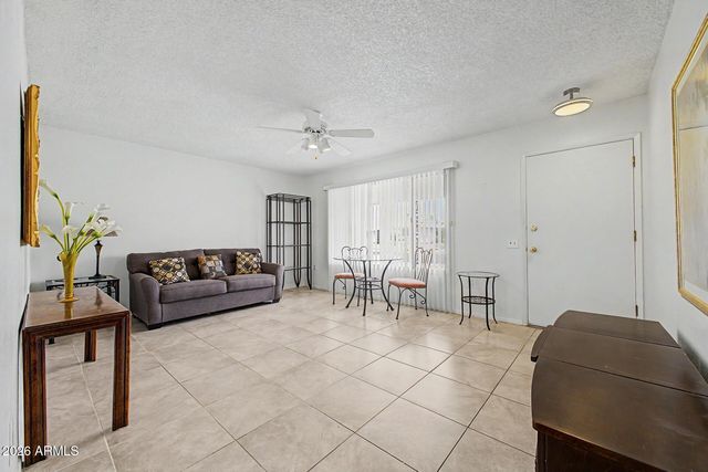 20049 N WELK Drive, Sun City, AZ 85373