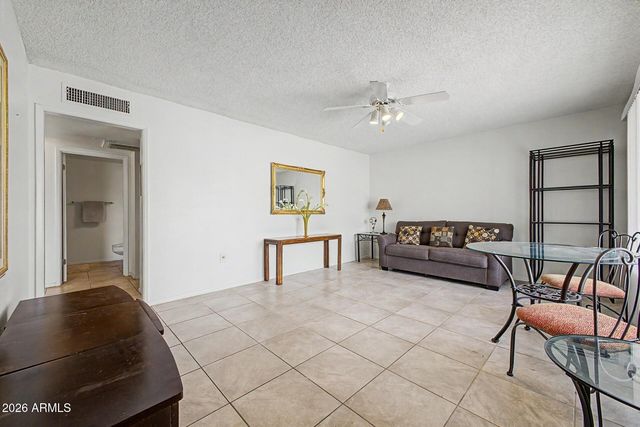 20049 N WELK Drive, Sun City, AZ 85373