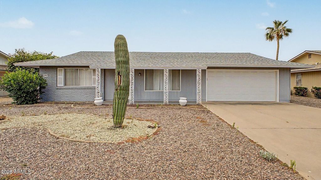 20049 N WELK Drive, Sun City, AZ 85373 — photo 2