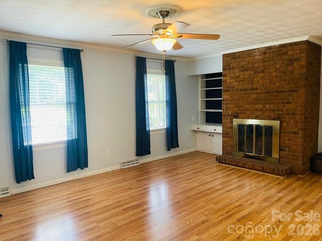 348 Random Drive, New London, NC 28127