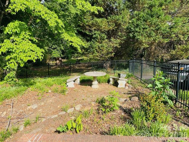 348 Random Drive, New London, NC 28127
