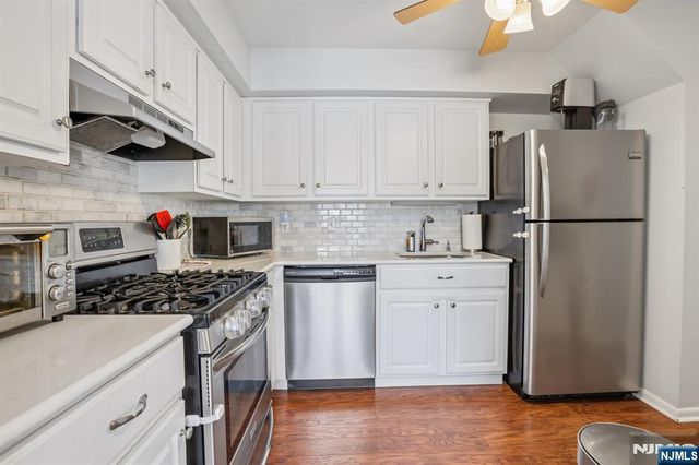 108-110 Passaic C29, Nutley, NJ 07110